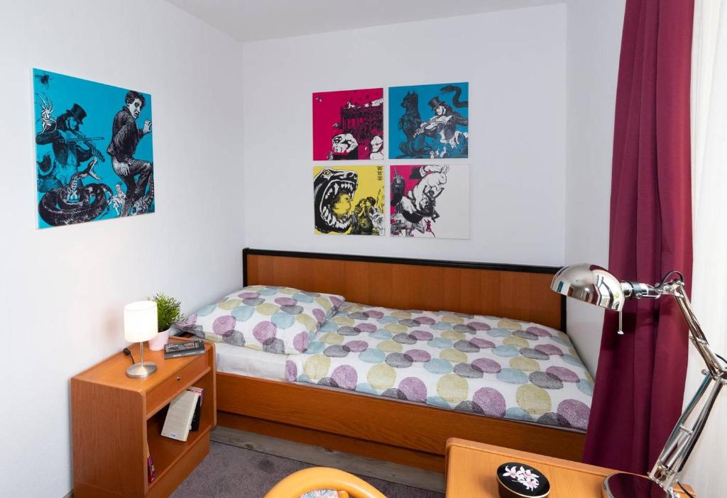 Sonnenschein Appartement room 6